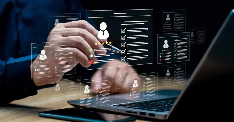 Adatváltozások bejelentése a NAV és a cégbíróság felé – kinek, mit és mikor kell jelezni