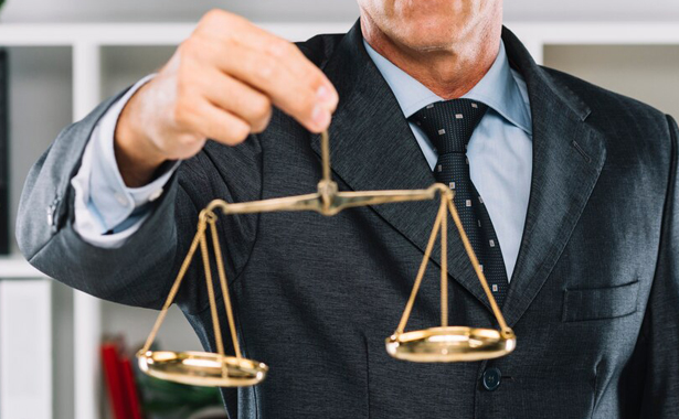 Több mint jogi támogatás – hogyan építünk hosszú távú védelmet a vállalkozás köré